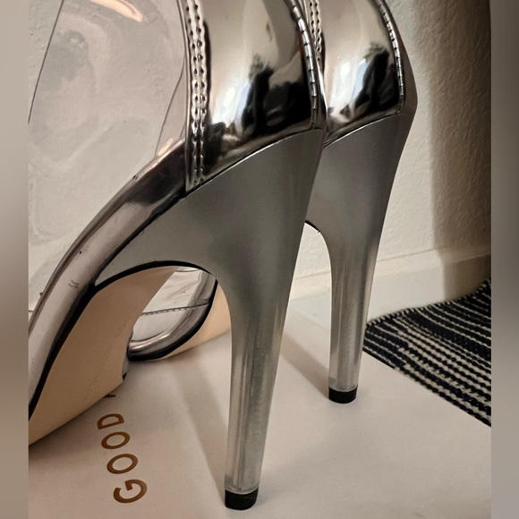 New In Box Good American Glass Cinder-F*cking-Rella Pump - Picture 11 of 14